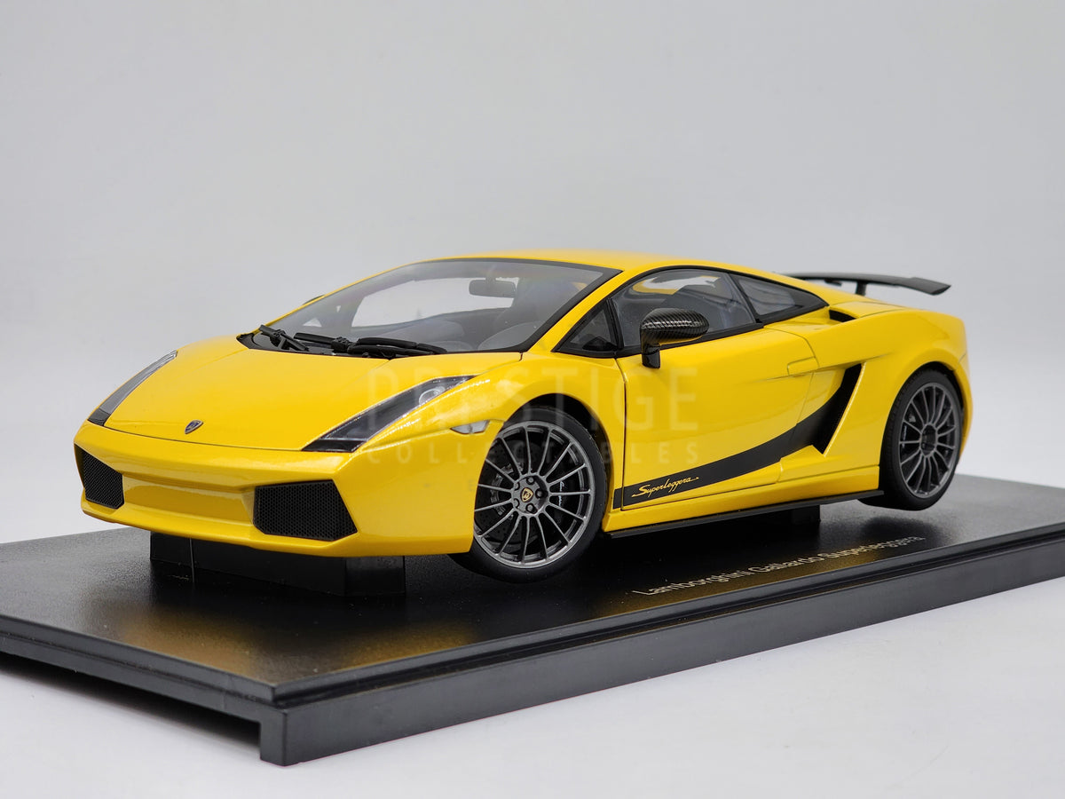 AUTOart Lamborghini Gallardo Superleggera Metallic Yellow 74584 1