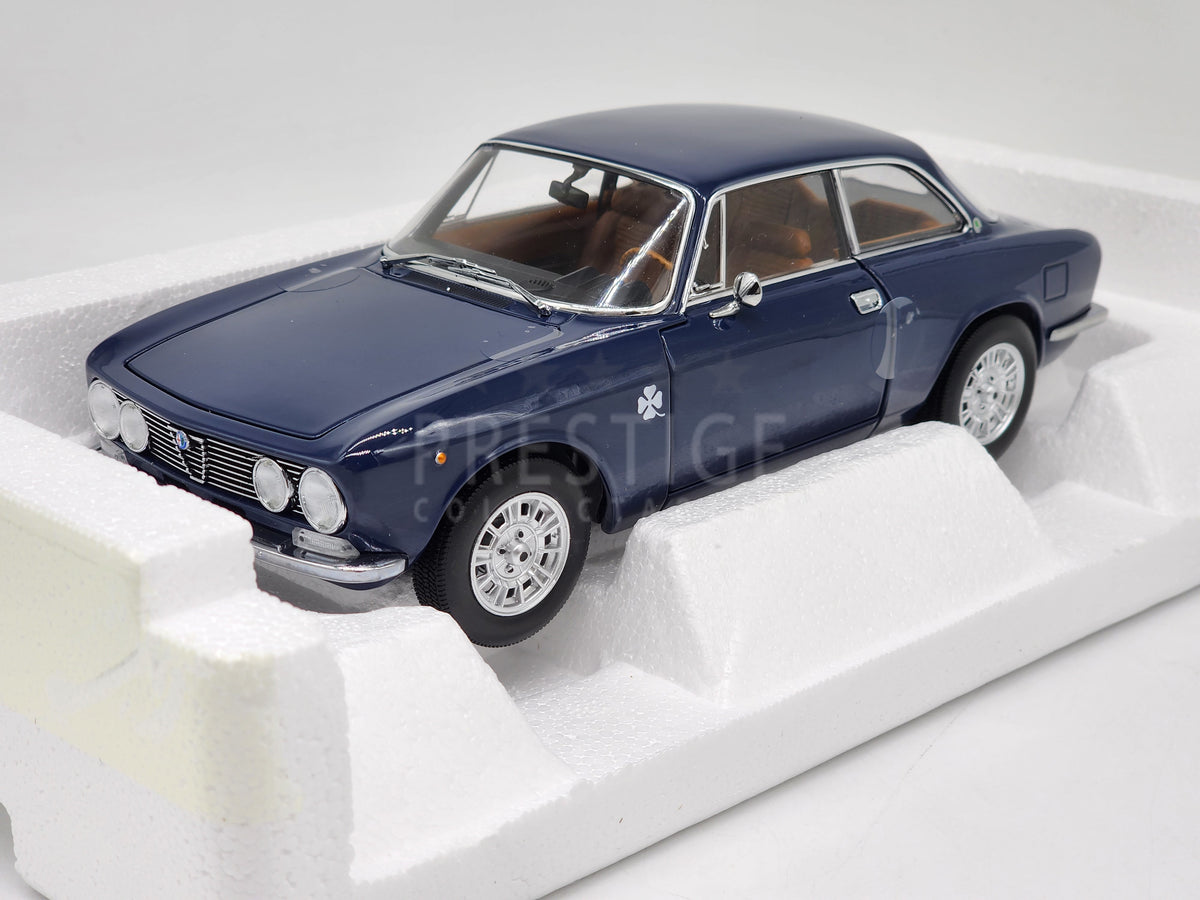 Norev 1973 Alfa Romeo 1300 GT Junior Coupe Dark Blue OPENING MODEL 1:18 -  New