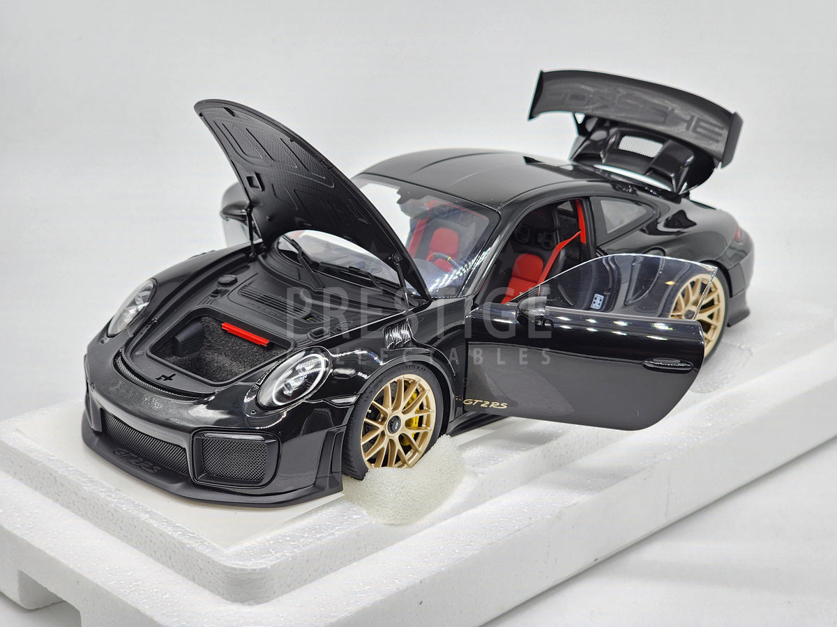 AUTOart 2017 Porsche 911 991.2 GT2 RS Weissach Package Black 1:18