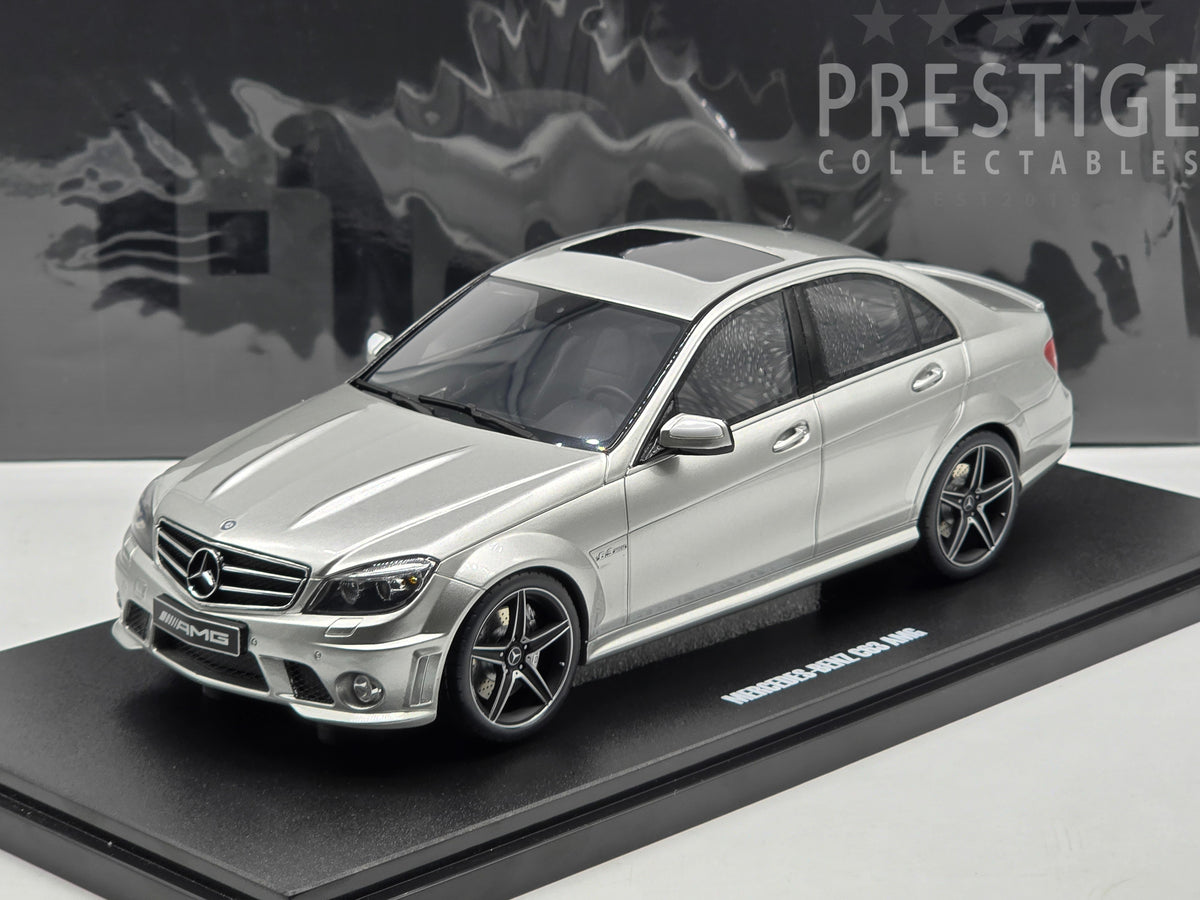 Mercedes Amg Gt MERCEDES-BENZ C63 AMG SILVER (WITH LEATHER SEATS)