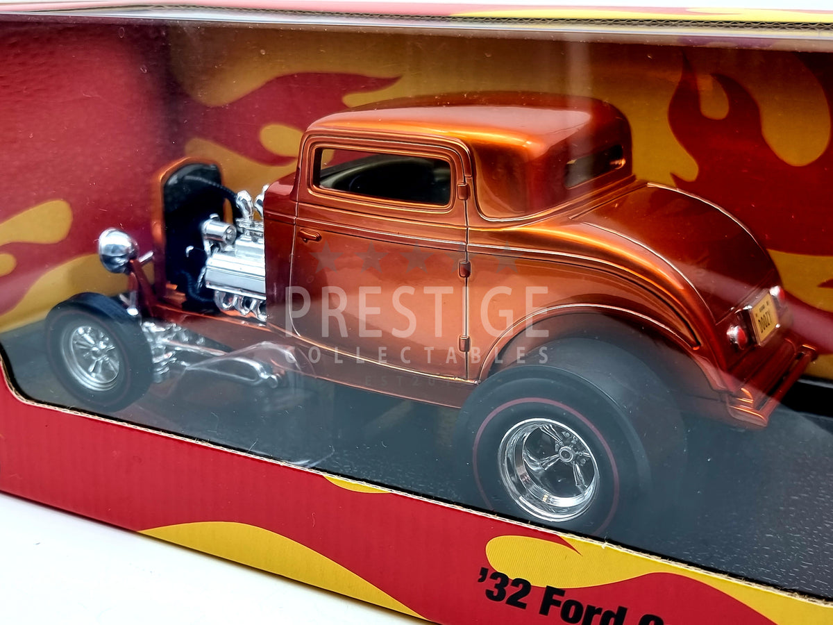 Hot Wheels Classics 1932 32' Ford Coupe Orange 1:18 Scale Model