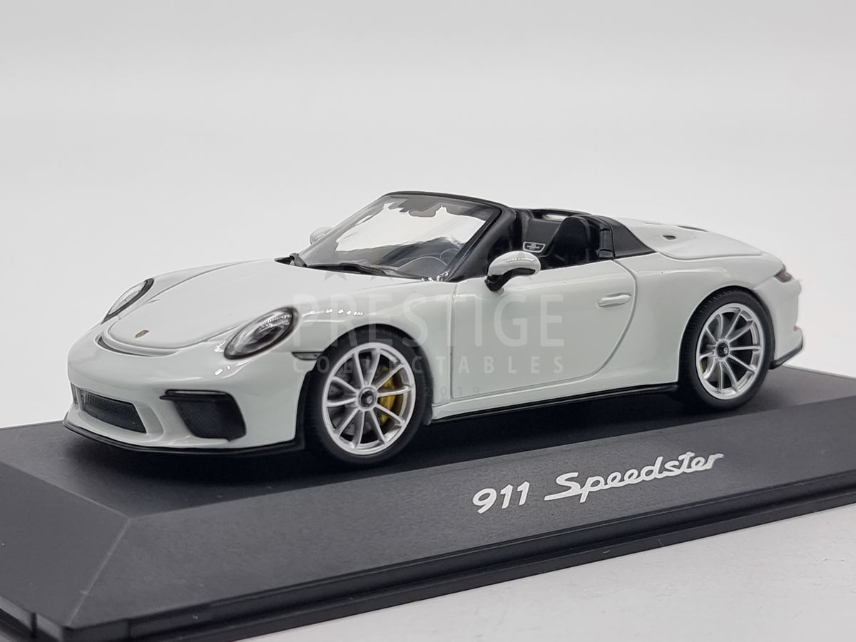 2022年製 新品】 Porsche ホワイト スピードスター ll) (991 911