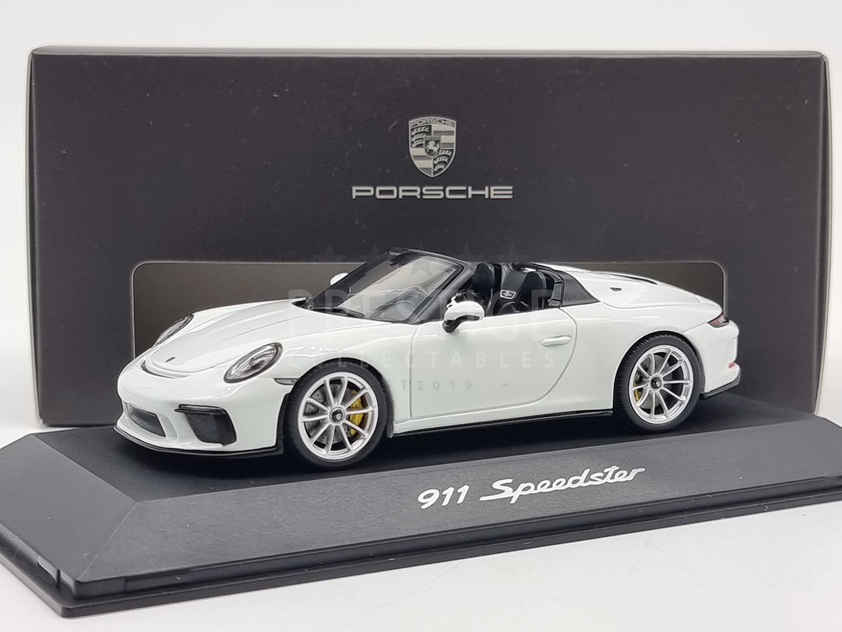 Genuine 2019 Porsche 911 Speedster White 991 II 1:43 Scale by