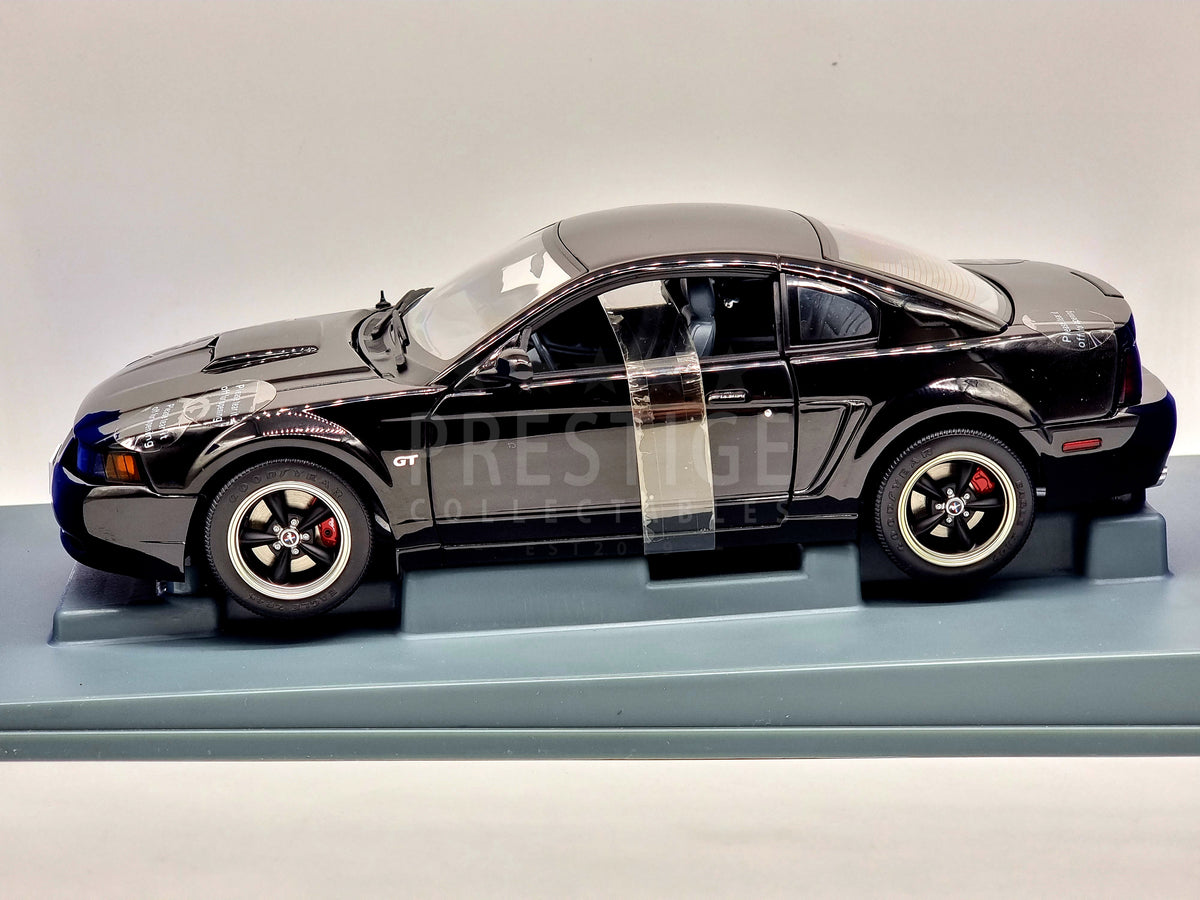 AUTOart NOS 2001 Ford Mustang Bullitt Edition GT Gloss Black 72852