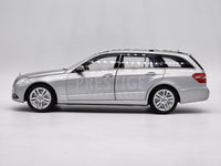 Dealer Edition by Minichamps Mercedes Benz E-Class Estate Silver W212 1:18 - Used