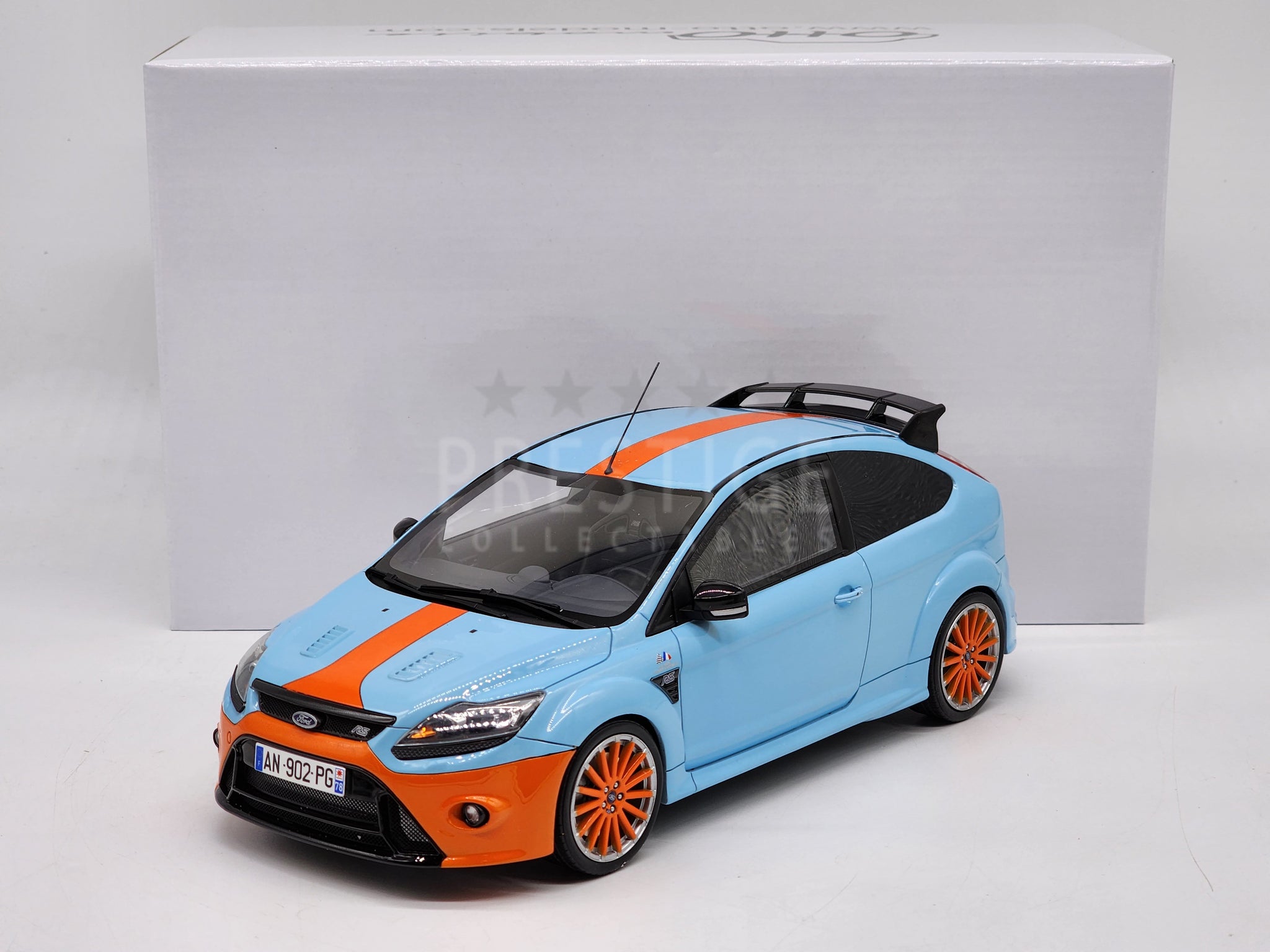 フォード フォーカス RS ミニカー　ル・マン　京商　1/18 オートアート フォード フォーカス RS ミニカー ル・マン 京商 1/18 オートアート