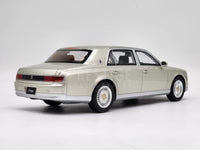 Kyosho Samurai 2018 Toyota Century Sedan Pearl Silver 1:18 Scale - New