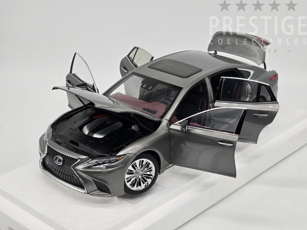 Lexus LS 500 h 2018 rouge Autoart 1/18 - Collection Lexus LS 500 h 2018 rouge Autoart 1/18 - Collection