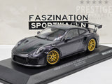 Minichamps 2018 Porsche 911 GT2 RS Weissach Package (991.2) Metallic Purple 1:18 - New