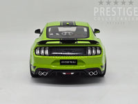 Authentic Collectables Ford Mustang R-Spec 5.0 Coupe Grabber Lime 1:18 - New