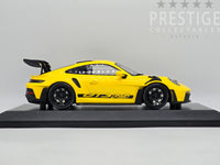 Minichamps 2023 Porsche 911 GT3 RS 992 Racing Yellow * RARE * 1:18 - New