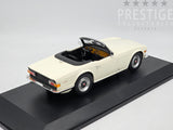 Minichamps 1969 Triumph TR6 Roadster LHD White 1:18 - New