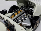 Kyosho 1962 Jaguar E-Type S1 3.8 FHC RHD Coupe White 1:18 - New