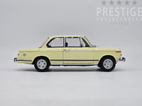 Kyosho 1971 BMW 2002 tii Coupe Beige 1:18 - New