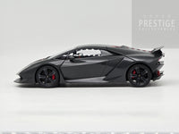 AUTOart Signature Lamborghini Sesto Elemento Carbon Grey / Red 1:18 - New