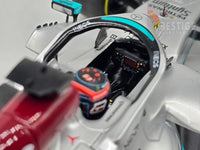 Minichamps 2022 Mercedes AMG W13 E-Performance Miami GP Russell #63 F1 1:18 - New