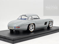 GT Spirit 2021 Mercedes Benz Gullwing S-Klub Tuned Nardo Grey GT418 1:18 - New