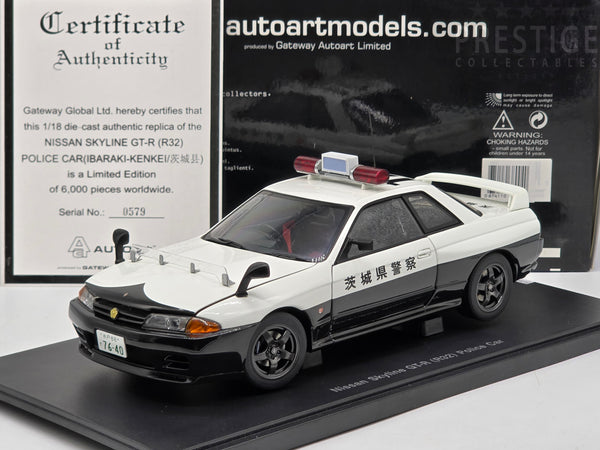 AUTOart Nissan R32 Skyline GT-R Police Car Ibarki-Kenkei (121) 1:18 - USED / READ