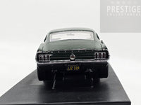 AUTOart 1968 Ford Mustang GT390 Fastback Bullitt Steve McQueen Green 1:18 - USED