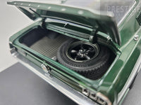 AUTOart 1968 Ford Mustang GT390 Fastback Bullitt Steve McQueen Green 1:18 - USED