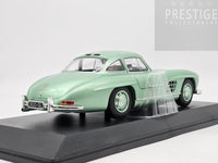 Minichamps 1955 Mercedes Benz 300 SL Coupe Gullwing Light Green Metallic 1:18 - New