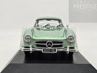 Minichamps 1955 Mercedes Benz 300 SL Coupe Gullwing Light Green Metallic 1:18 - New