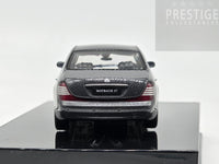 AUTOart 2002 Maybach 57 SWB Light Grey / Grey Metallic 56153 1:43 - New