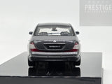 AUTOart 2002 Maybach 57 SWB Light Grey / Grey Metallic 56153 1:43 - New