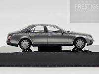 AUTOart 2002 Maybach 57 SWB Light Grey / Grey Metallic 56153 1:43 - New
