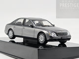AUTOart 2002 Maybach 57 SWB Light Grey / Grey Metallic 56153 1:43 - New