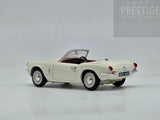 Vanguards Triumph Spitfire MKIII (Mk3) Cream w Red Removeable Roof 1:43 - As New