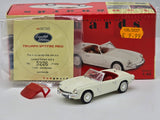 Vanguards Triumph Spitfire MKIII (Mk3) Cream w Red Removeable Roof 1:43 - As New