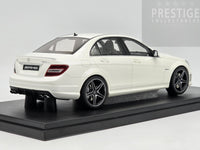 GT Spirit 2007 Mercedes Benz C63 AMG Sedan W204 Diamond White GT928 1:18 - New
