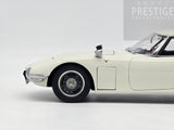AUTOart Millennium 1967 Toyota 2000 GT Coupe White 79546 White 1:!8 - Pre-owned