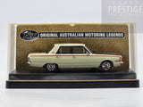 TRAX 1970 Chrysler VG Valiant Pacer Sedan Alpine White TR64 1:43 Scale - Used