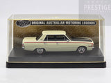 TRAX 1970 Chrysler VG Valiant Pacer Sedan Alpine White TR64 1:43 Scale - Used
