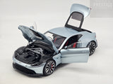 AUTOart 2019 Aston Martin Vantage Coupe Magnetic Silver Skyfall 1:18 - Preowned RARE