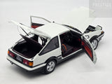 AUTOart Toyota AE86 Sprinter Trueno GT Apex White / Black 1:18 - Pre-owned