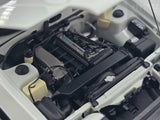 AUTOart Toyota AE86 Sprinter Trueno GT Apex White / Black 1:18 - Pre-owned