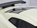 IDEA 2017 Nissan R35 GT-R Nismo Brilliant White Pearl IM017A 1:18 - New / Read
