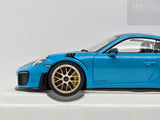 AUTOart Porsche 911 GT2 RS (991.2) Weissach Package Miami Blue / Carbon 1:18 - New