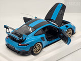 AUTOart Porsche 911 GT2 RS (991.2) Weissach Package Miami Blue / Carbon 1:18 - New