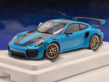 AUTOart Porsche 911 GT2 RS (991.2) Weissach Package Miami Blue / Carbon 1:18 - New