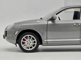 AUTOart Porsche Cayenne Turbo 9PA (955) Grey Metallic 78061 1:18 - Pre-owned