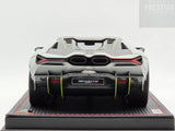 MR Collection 2025 Lamborghini Revuelto Grigio Hati w Verde Scandal Livery 1:18 - New