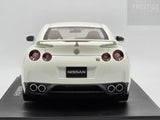 AUTOart Millennium 2008 Nissan R35 GT-R White Pearl 77387 1:18 - Preowned / READ