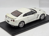 AUTOart Millennium 2008 Nissan R35 GT-R White Pearl 77387 1:18 - Preowned / READ