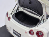 AUTOart Millennium 2008 Nissan R35 GT-R White Pearl 77387 1:18 - Preowned / READ