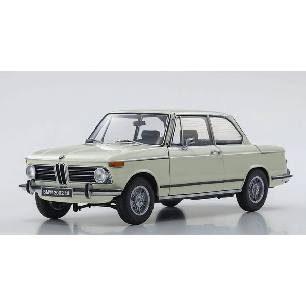 * PRE ORDER * Kyosho 1971 BMW 2002 tii Coupe White 1:18 - New