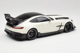 * PRE ORDER * Minichamps 2020 Mercedes AMG GT Black Series Designo Diamond White 1:18 - New